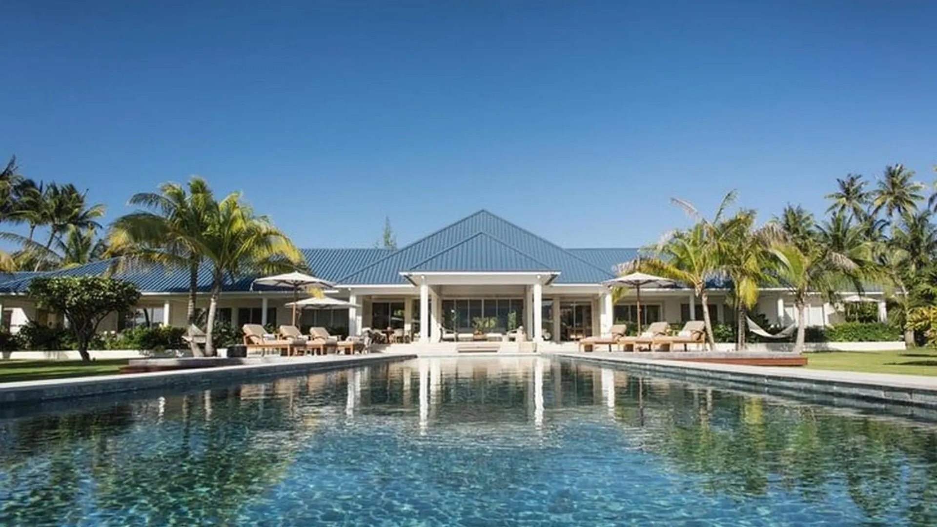 High Luxury Villa 10 Persons location